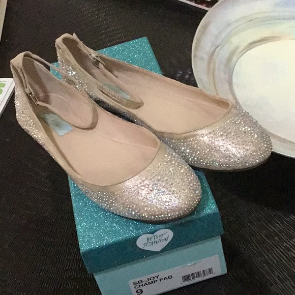 betsey johnson rhinestone flats